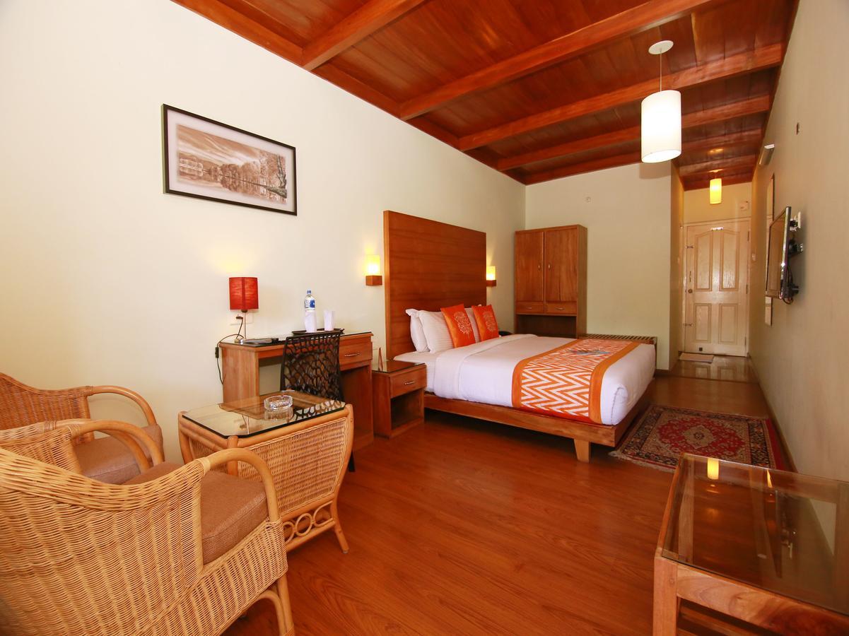 Sn Hotel Munnar Exterior photo